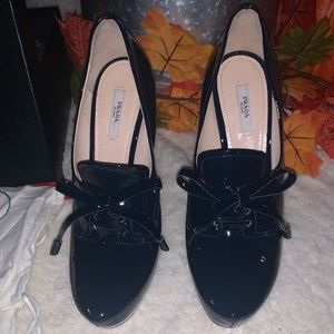 Like new Prada Vernice Lux Báltico Heels